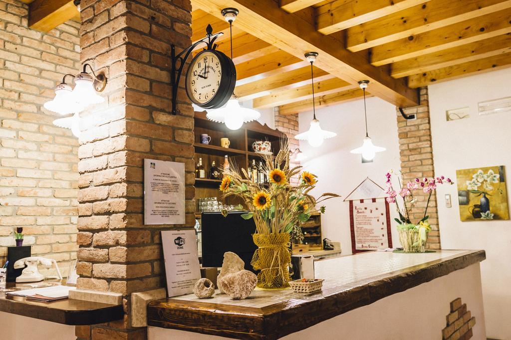 Agriturismo Le Cipressine Meolo Eksteriør billede