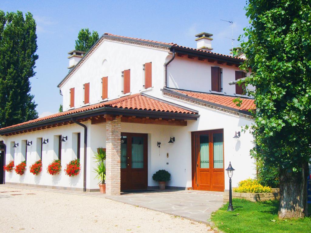 Agriturismo Le Cipressine Meolo Eksteriør billede
