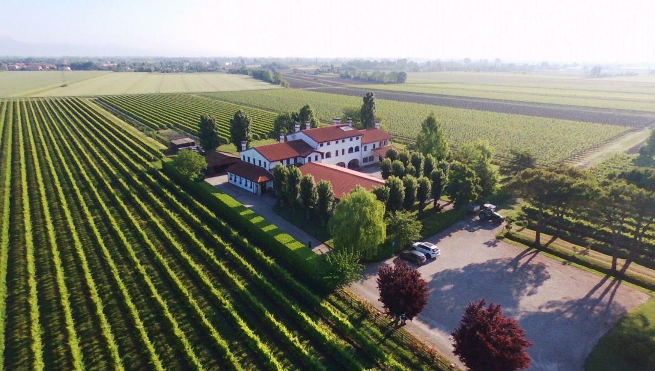 Agriturismo Le Cipressine Meolo Eksteriør billede